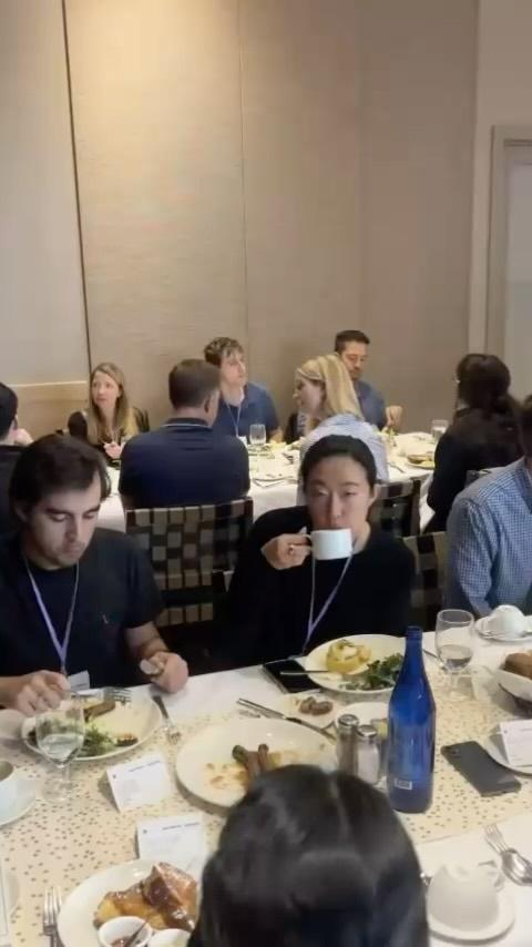 ☀ Nothing says a productive morning like connecting over a warm breakfast at Sarabeth’s on Park Avenue South, the iconic spot helmed by James Beard Foundation’s “Outstanding Pastry Chef of the Year.” Sarabeth’s was the perfect setting for our Private Founder Breakfast event last week, a morning filled with inspiring connections and innovation. 🚀
🌟 Highlights included:
- An inspiring AMA Session with Anish Malhotra, founder of Plotify ($19M+ raised)– attendees left with valuable insights on scaling, fundraising, and startup life
- A delicious, hearty breakfast with smoked salmon eggs benedict, garden scramble, fat& fluffy French toast,🍳 🥓 – the perfect fuel for meaningful conversations and new connections
- Exclusive conversations and connections in a private setting, fostering curated connections and sparking insightful discussions around the table
✨ We’re grateful to our cohosts: Greg Volkmar from Gunderson Dettmer – the top law firm dedicated to the innovation economy, and DJ Bucciarelli from Justworks – for supporting small businesses in confidently managing their teams. Thank you for helping make this event a success!
To all the hand-selected venture-backed founders who joined us, thank you for bringing your curiosity and energy. We’re looking forward to more meaningful gatherings like this! 🙌